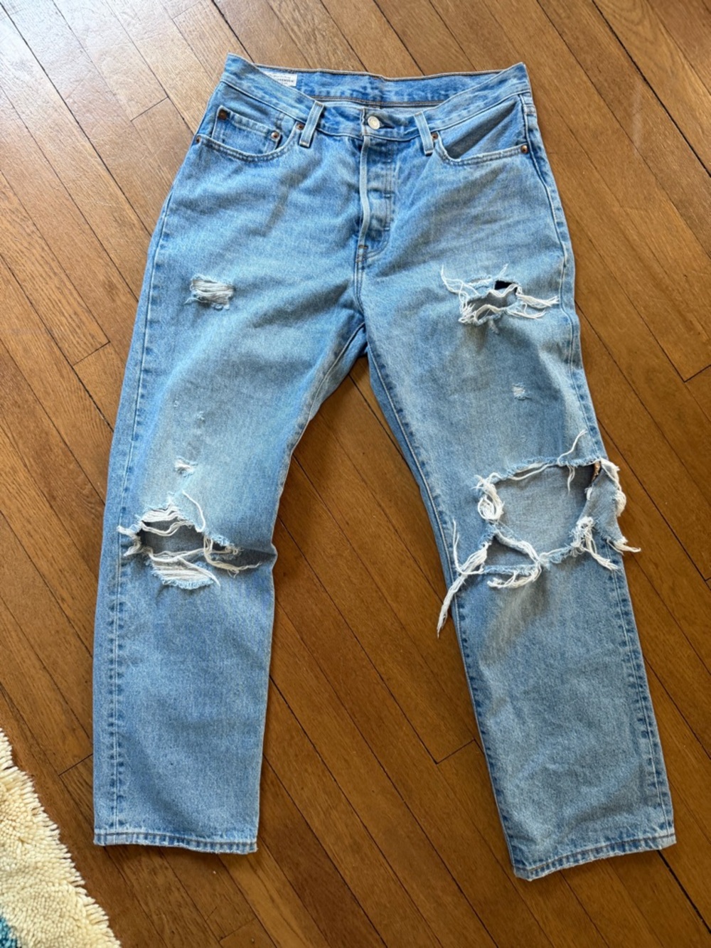 Levi’s Premium 501 Distressed Y2K Jeans 28x30